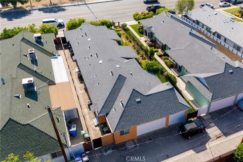Photo of 6030 Coldwater Canyon AVE, North Hollywood, CA 91606 (MLS # CV26096539)