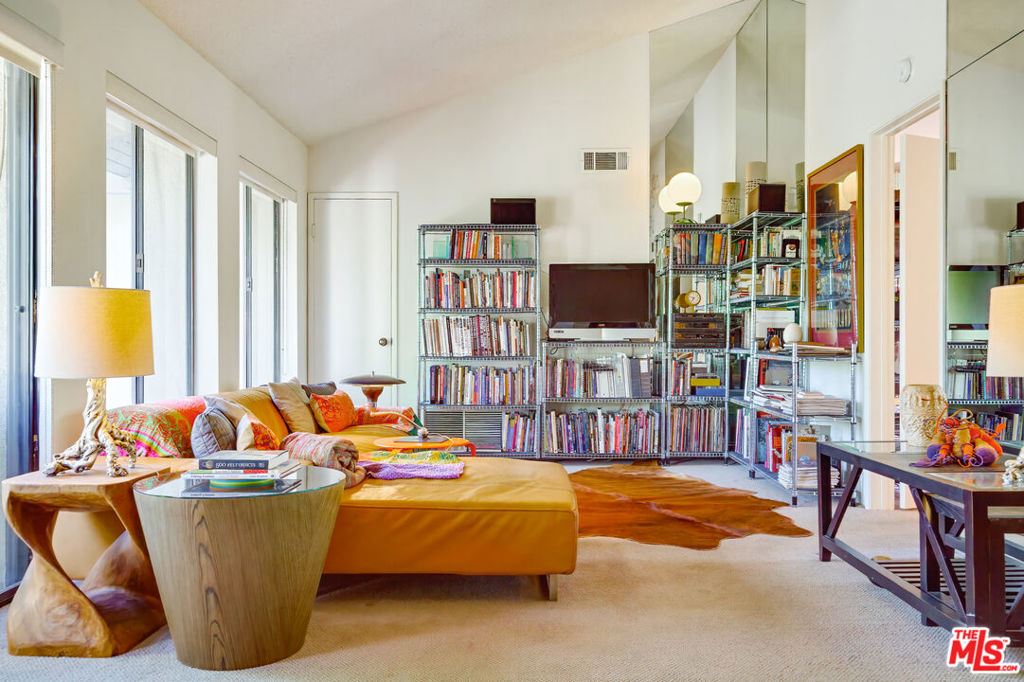 351 N Hermosa Drive 2B2