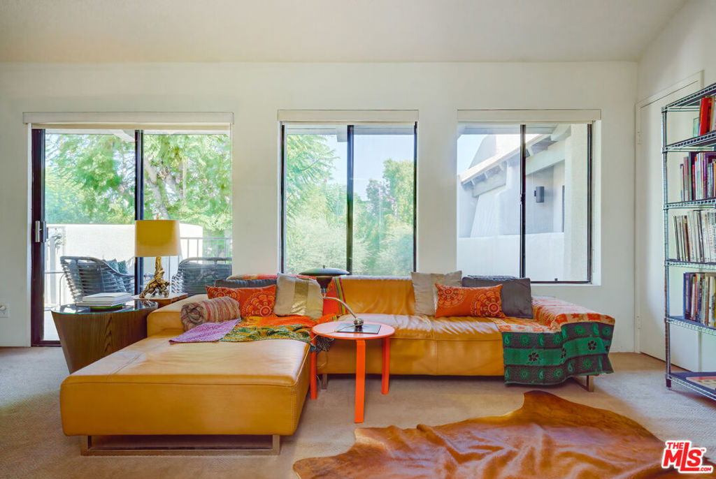 351 N Hermosa Drive 2B2