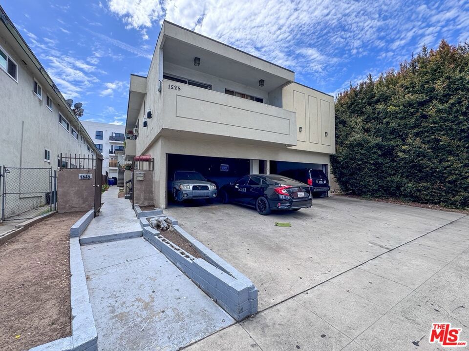 1525 Armacost Avenue