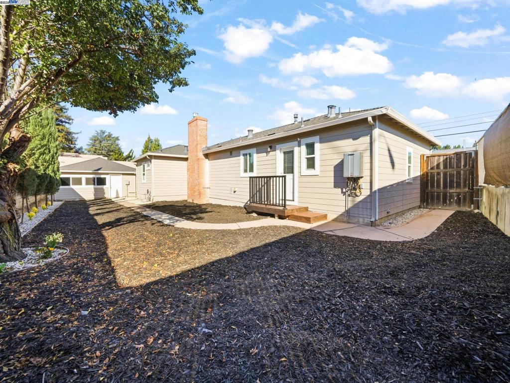 CASTRO VALLEY - Residential