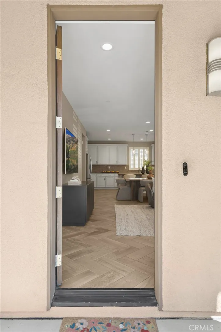 Irvine, California 92618, United States, 4 Bedrooms Bedrooms, ,3 BathroomsBathrooms,Residential,Active,197552