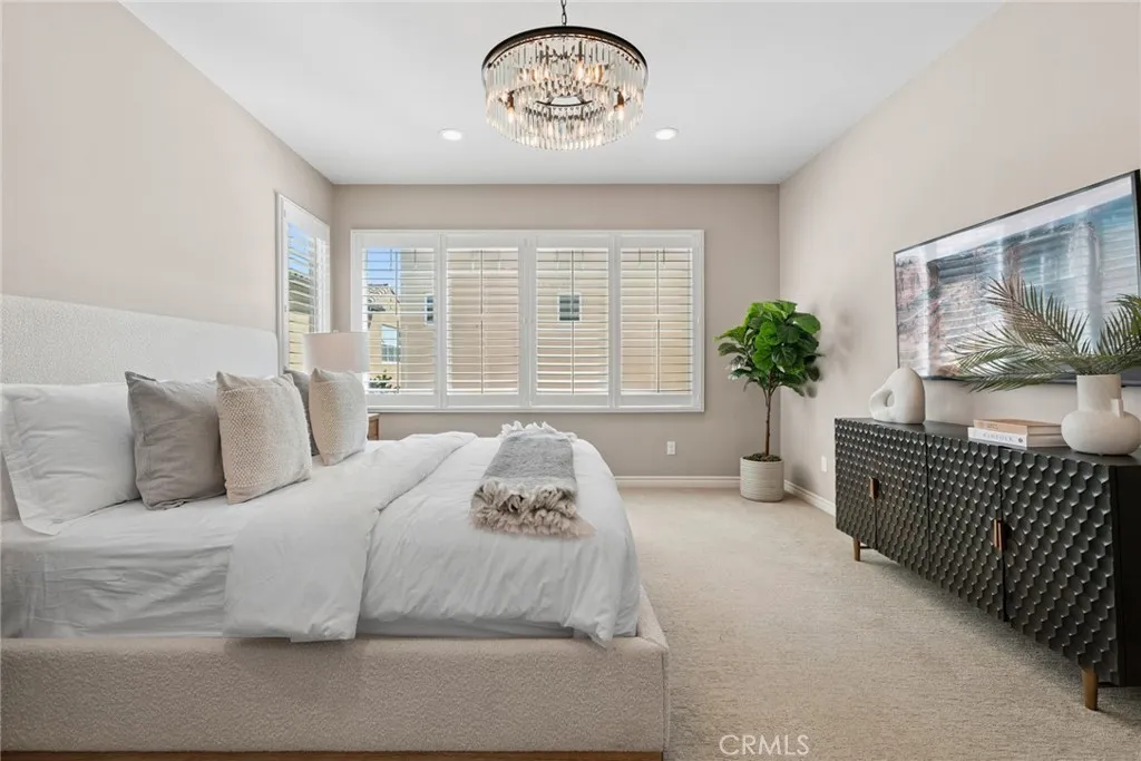 Irvine, California 92618, United States, 4 Bedrooms Bedrooms, ,3 BathroomsBathrooms,Residential,Active,197552