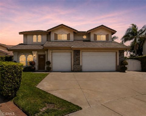 Photo of 1811 Newcastle LN, San Dimas, CA 91773 (MLS # CV26090543)