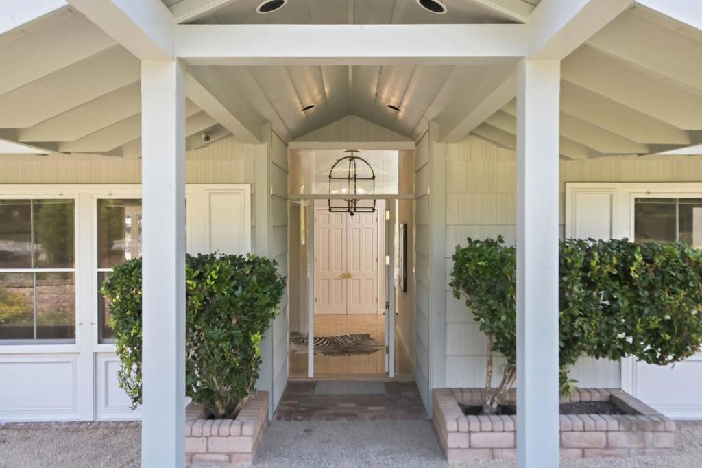 1651 Crespi Lane