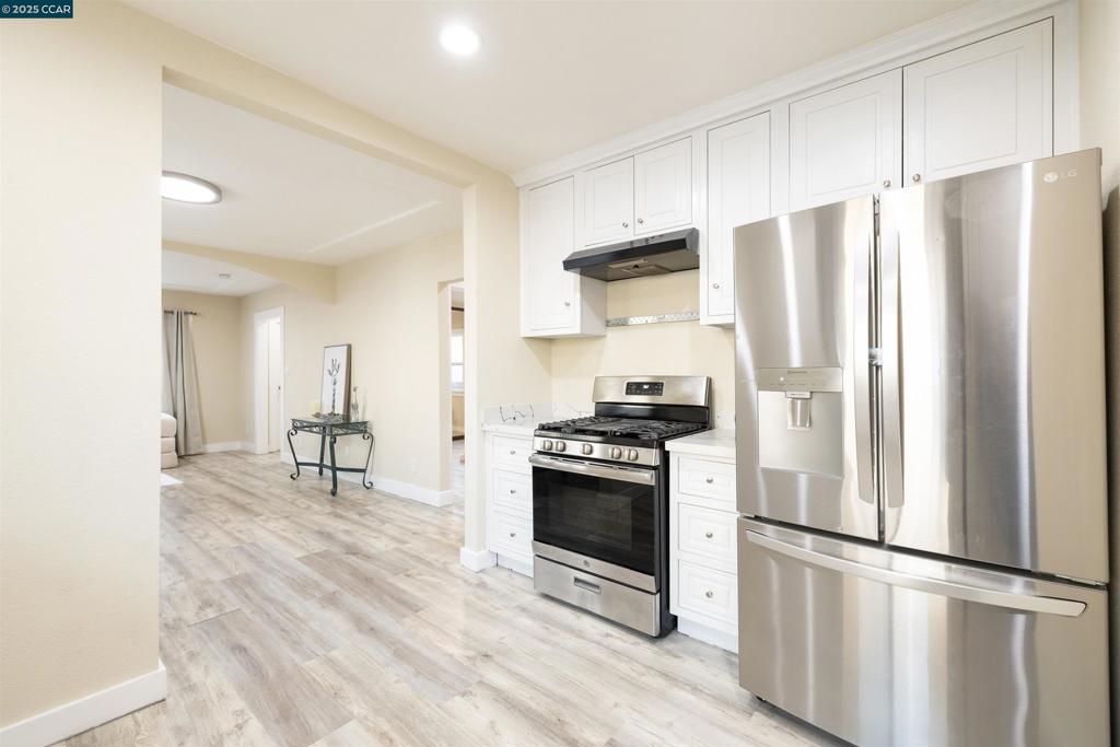 OAKLAND - Residential