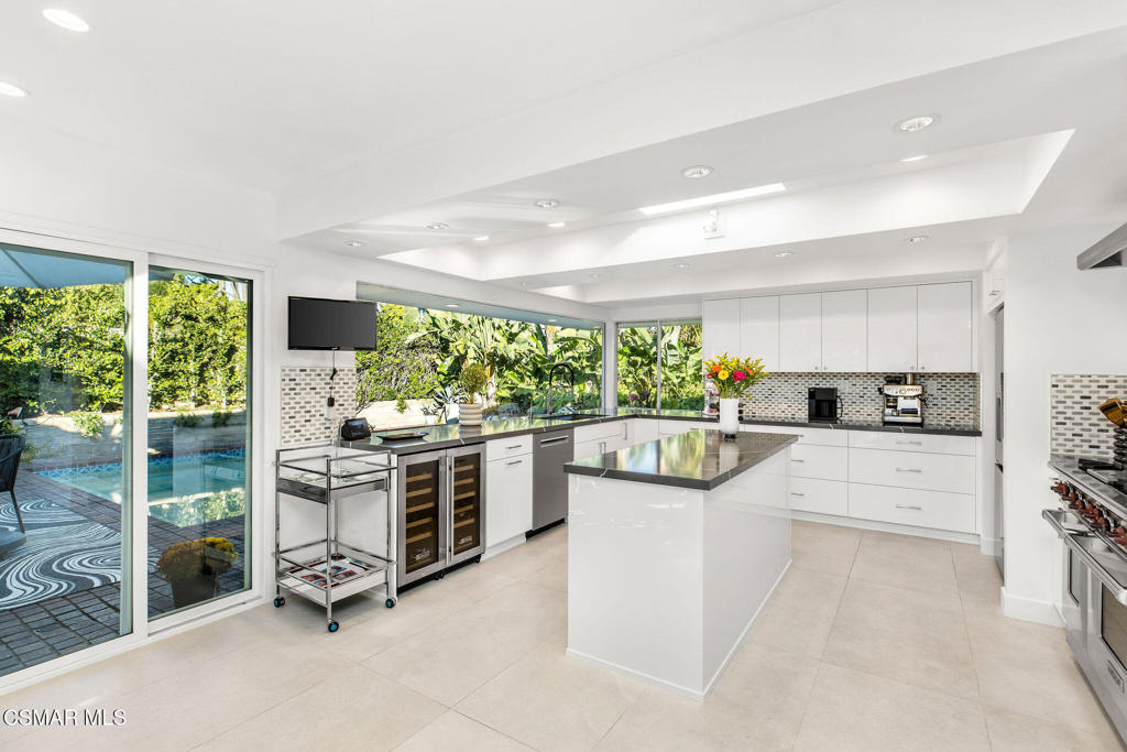 First Neighborhood/Custom-705 - 705 - Residential