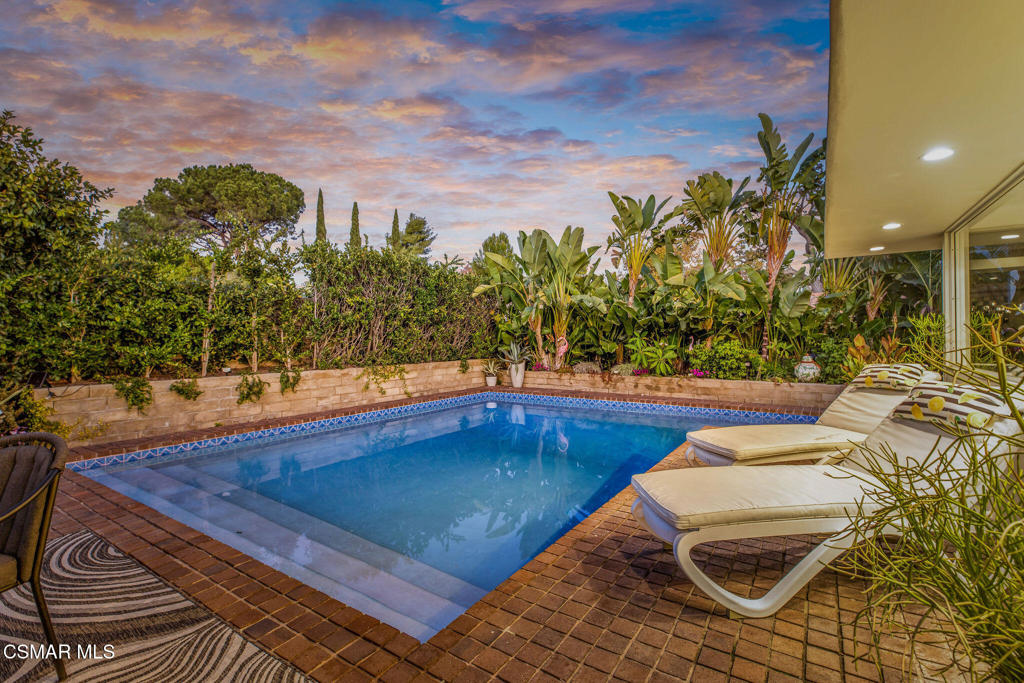 First Neighborhood/Custom-705 - 705 - Residential