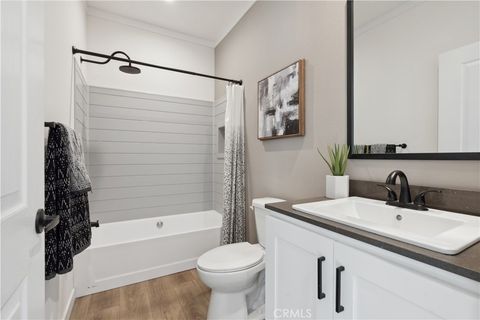 Photo of 11839 Mountain Road, Pinon Hills, CA 92372 (MLS # TR26116039)