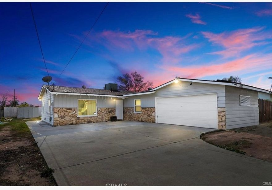Welcome to Moreno Valley! This turnkey 3 bedroom 1 bath 2 car garage sitting on a large 7,841 sq/ft lot is located in the beautiful Honey Hallow community! This home is conveniently located next to schools, shopping, parks, and easy freeway access. The interior consists of an open-concept layout, great for entertaining guests. A must see to appreciate!