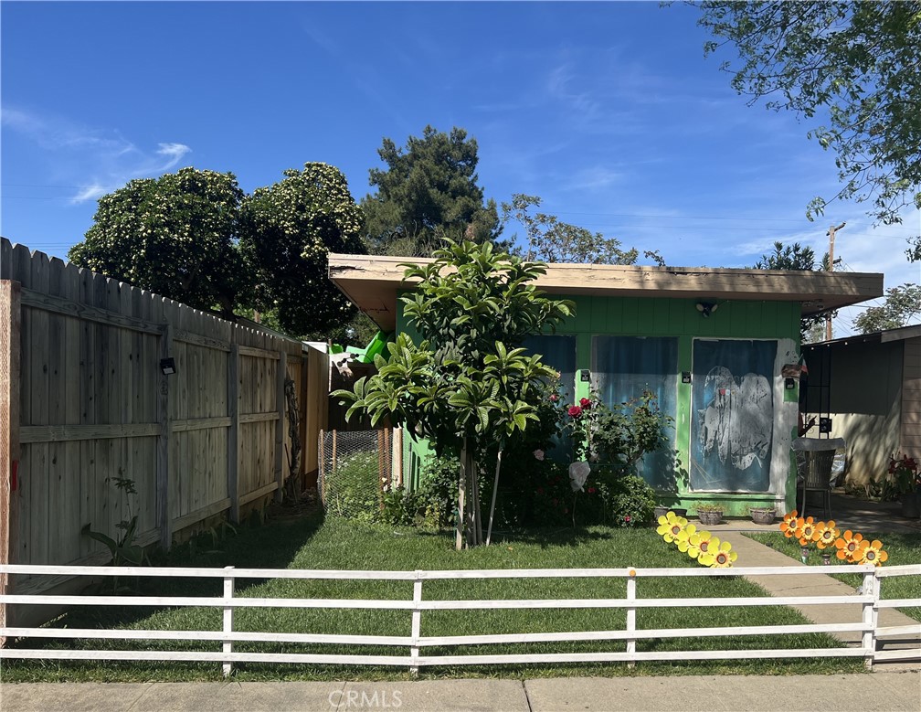 Listing image 4