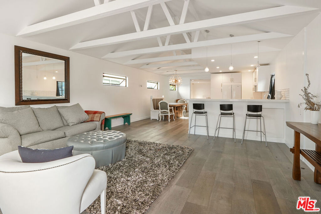 754 Washington Boulevard