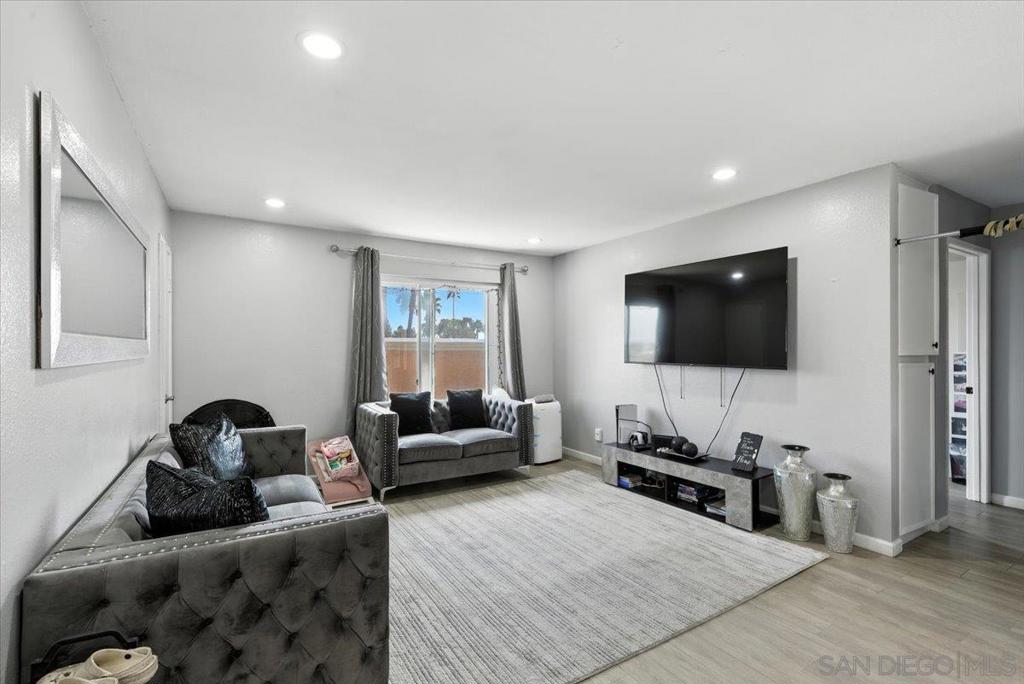 Welcome to this beautifully maintained 2 bedroom, 1 bath condo in Oak Park! This home is truly move-in ready, featuring newer high-end appliances and pride of ownership throughout. The property includes 2 assigned parking spaces and offers great community amenities such as 2 pools, a clubhouse, community laundry, basketball court, and water included in HOA fees—a huge plus! Conveniently located just minutes from shopping centers, freeways, and public transit, this condo combines comfort, convenience, and value. Don’t miss this opportunity!