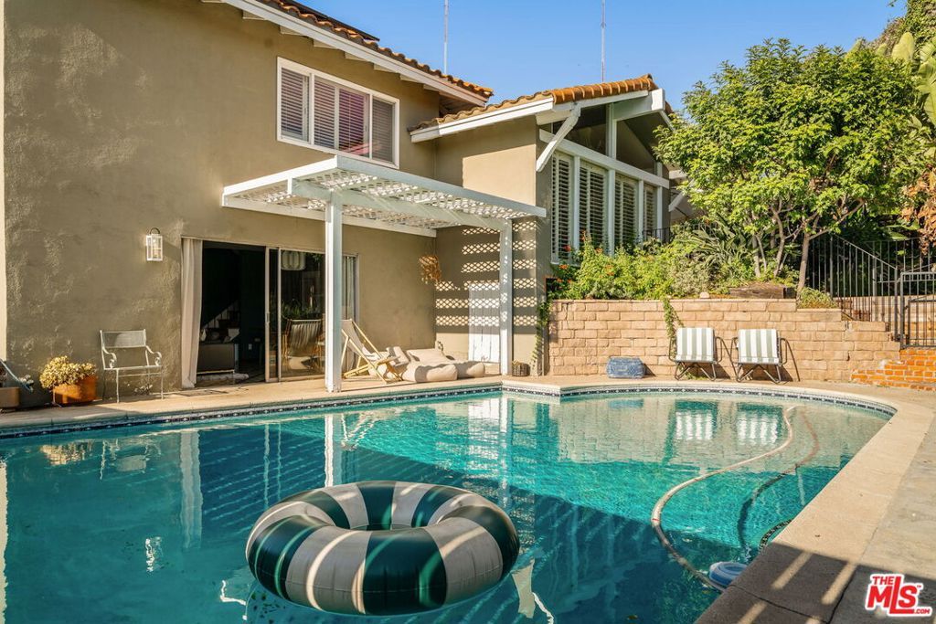 Photo of 4748 Round Top Drive, Los Angeles, CA 90065 (MLS # 25601187)