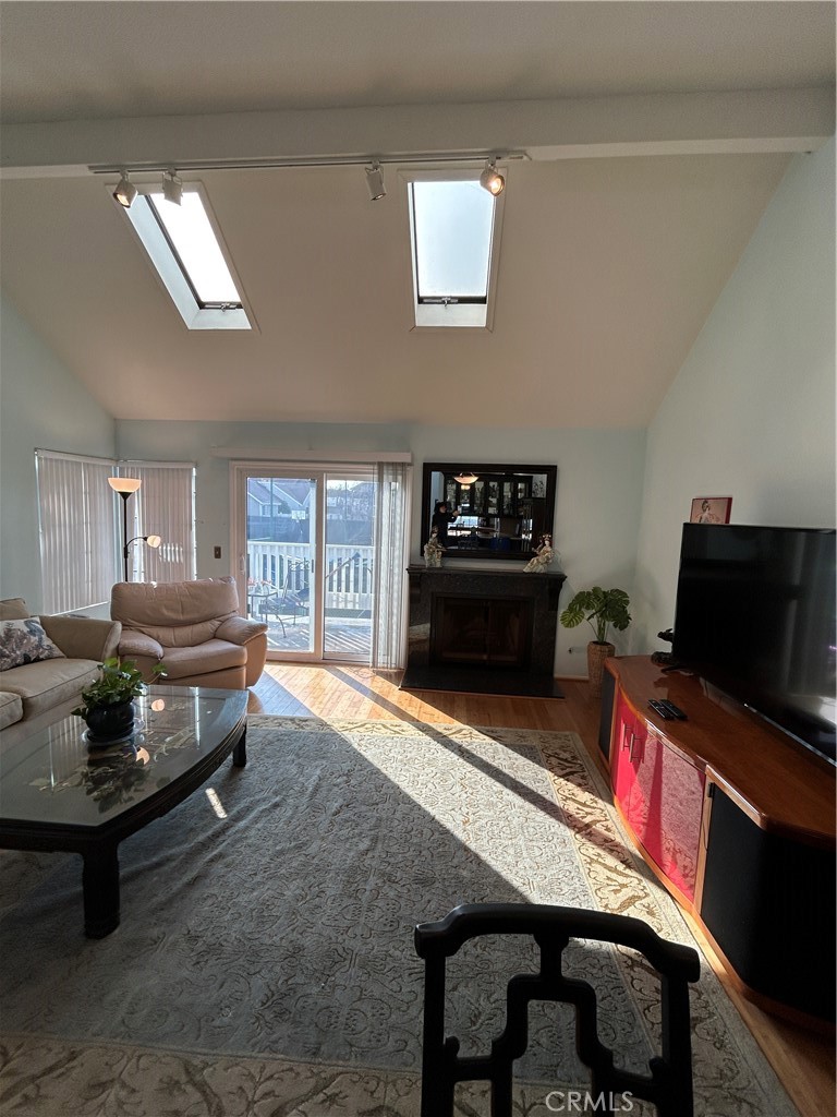 Pointe Surfside (PTSS) - Residential Lease