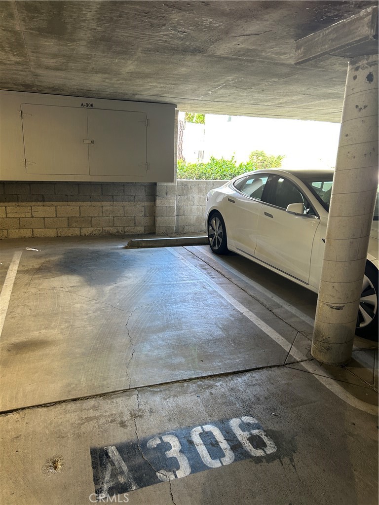 Pointe Surfside (PTSS) - Residential Lease