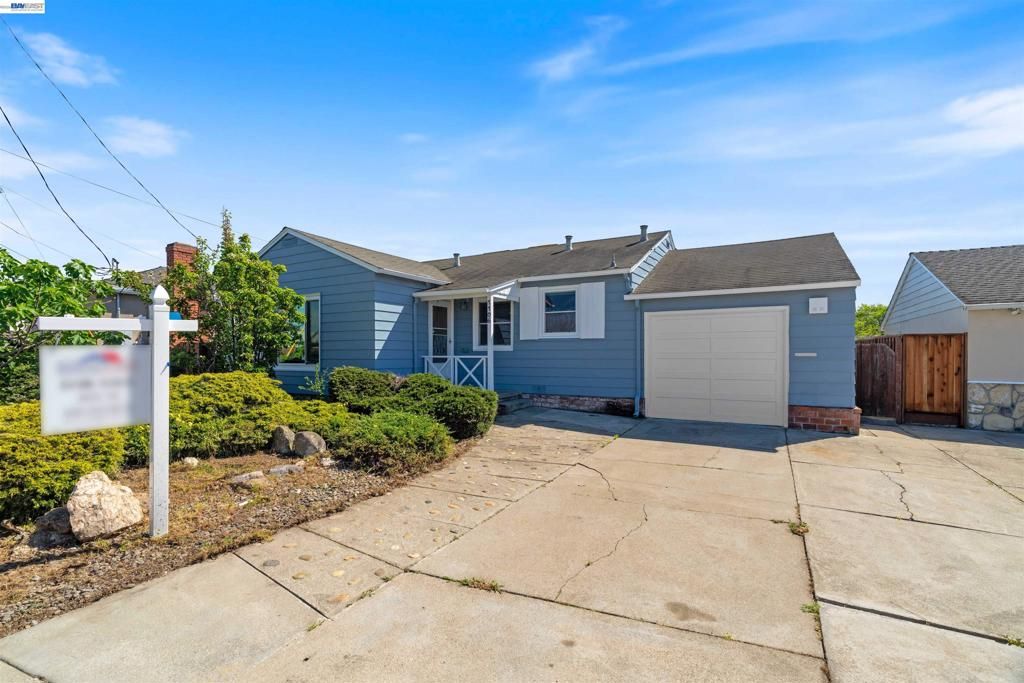 Photo of 1106 Trojan Ave Ave, San Leandro, CA 94579 (MLS # 41128274)