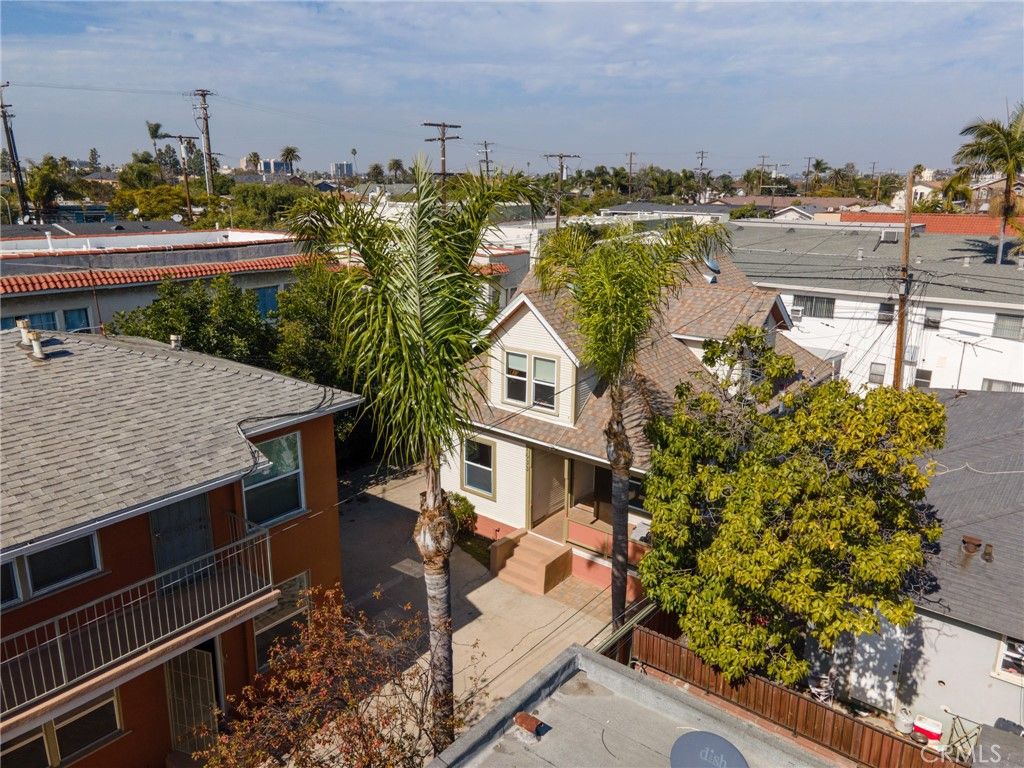 listing image 130728329983653404382