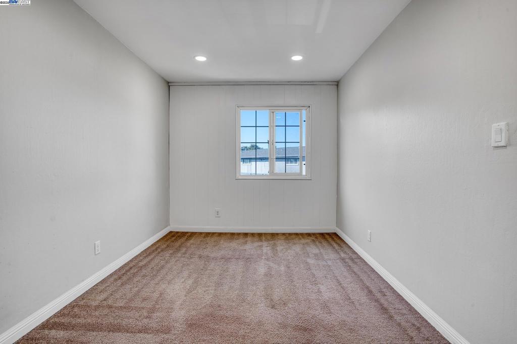 NORTH GATE - Residential