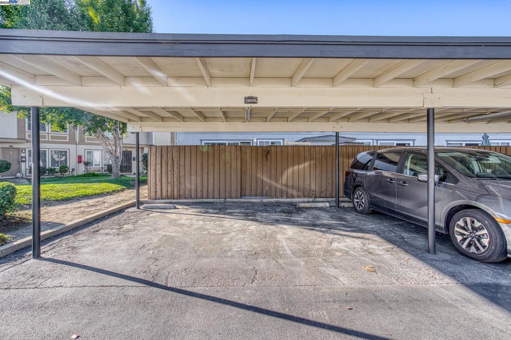 NORTH GATE - Residential