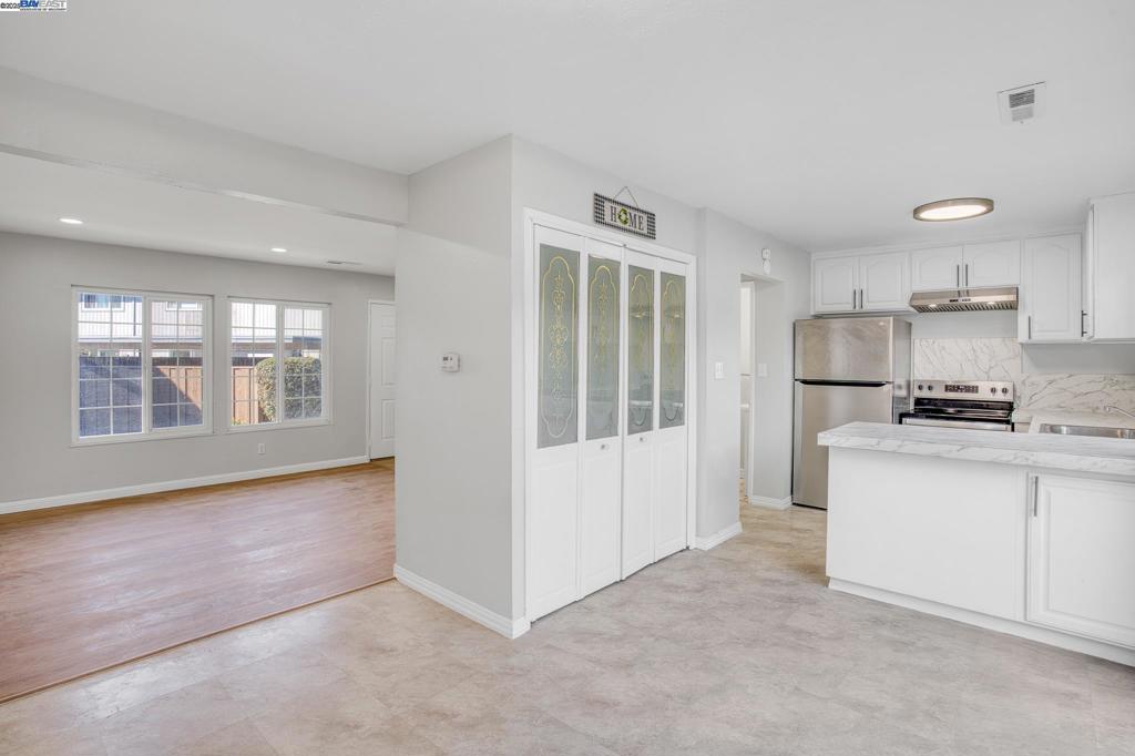 NORTH GATE - Residential