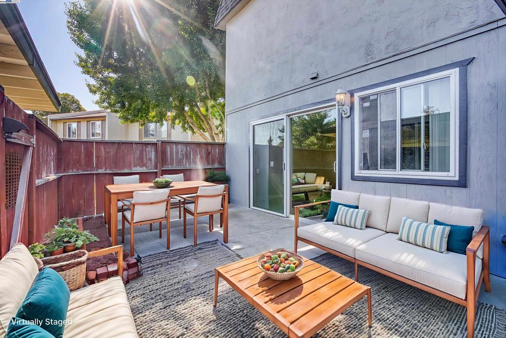 NORTH GATE - Residential