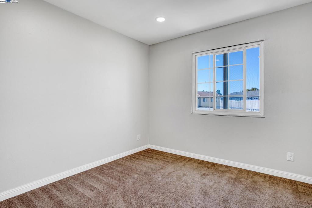 NORTH GATE - Residential