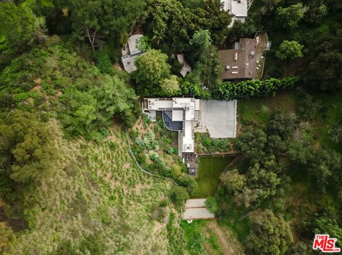 Photo of 10443 Corfu Lane, Los Angeles, CA 90077 (MLS # 26658789)