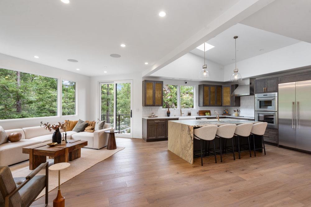 141 Lake Road