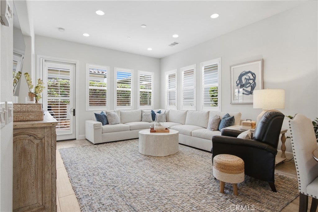 11 Galan Street, Rancho Mission Viejo CA 92694 - Photo 8