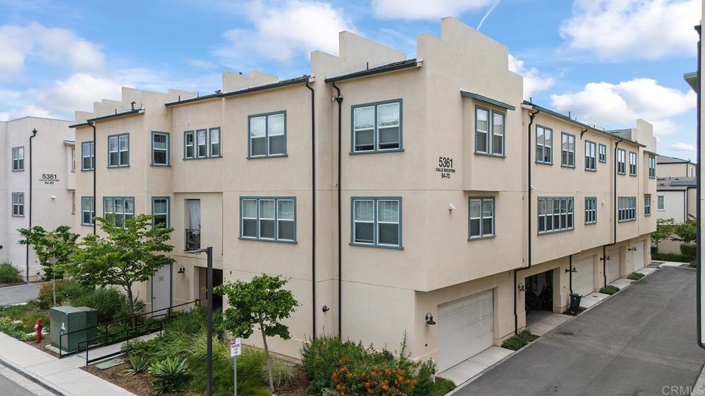 5361 Calle Rockfish 67