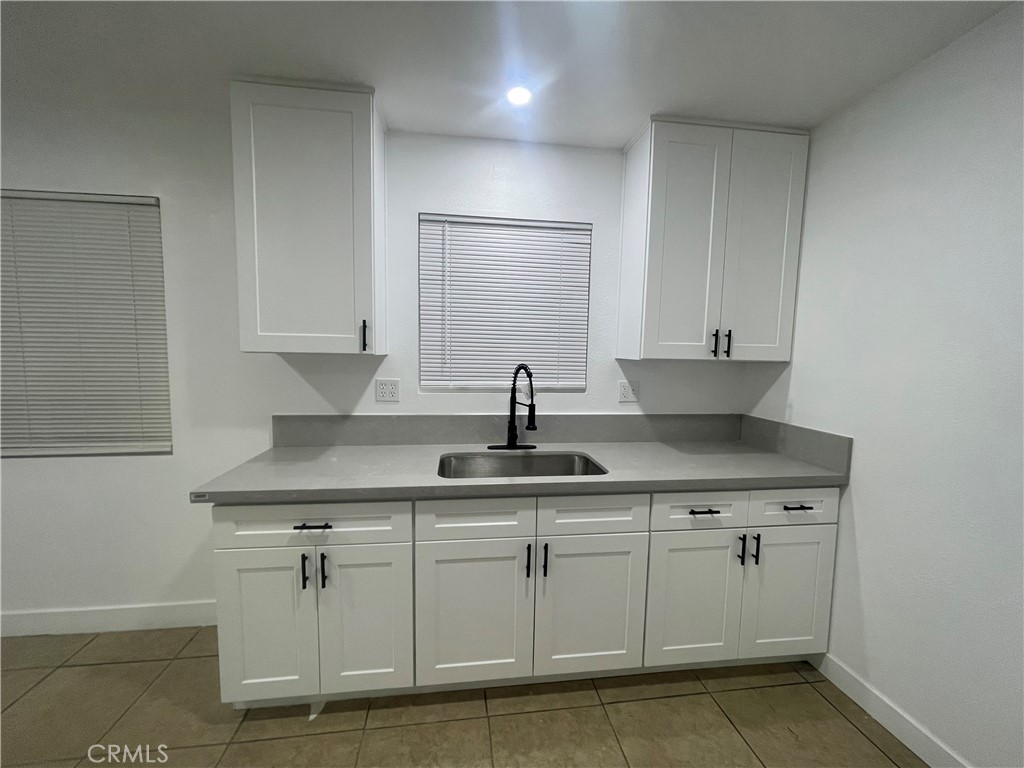 Welcome to the Exclusive Rosemead Apartments Community!
Nestled in a highly desirable neighborhood of Pico Rivera, this beautifully updated first-floor apartment is the perfect place to call home.
Key Features: Remodeled kitchen with quartz countertops, recessed lighting, and custom cabinets. Spacious living room, ideal for relaxation and entertaining. Master bedroom with private master bath. Both bathrooms recently remodeled with modern finishes. New waterproof laminate flooring throughout. Stylish new bathroom vanities. Energy-efficient double-pane windows. Central air conditioning and heating for year-round comfort. Two-car garage for secure parking. Gated community with added peace of mind. On-site laundry room for convenience
Prime Location: Close to the 605 Freeway, with easy access to schools, parks, shopping centers, and dining options.
Utilities: Monthly lease includes water and trash services. Tenants are responsible for gas and electricity.
Additional Information: Renters insurance required. No pets allowed. This apartment is move-in ready and will rent fast! Don’t miss out, call today to schedule a tour and make this your new home!