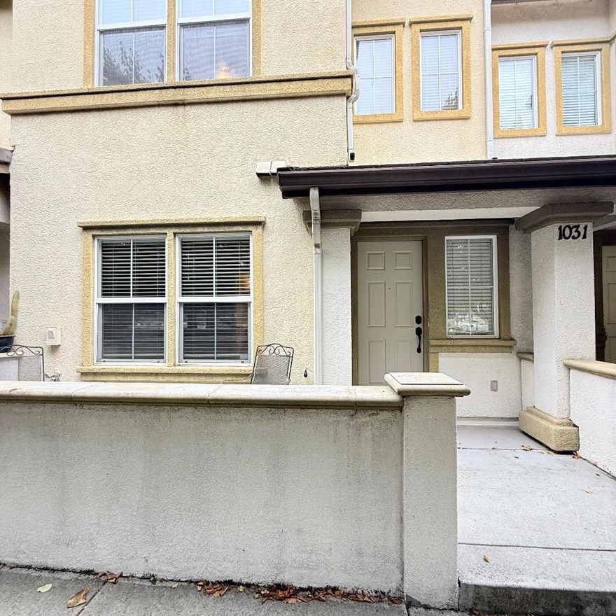 Welcome to this charming 2-bedroom, 2-bathroom home located in the vibrant city of Watsonville. Spanning 1,038 square feet, this cozy residence offers a variety of features for comfortable living. The home boasts a practical kitchen equipped with a gas oven range and tile countertops, perfect for everyday cooking. Enjoy the convenience of an eat-in kitchen without the need for a formal dining room.   The flooring throughout the home includes both carpet and tile, providing a blend of comfort and easy maintenance. A cozy ground floor bedroom adds to the home's accessibility. The central forced air heating ensures warmth during cooler months, while the lack of a cooling system keeps the energy footprint low.   The property includes a fireplace, offering a delightful focal point and additional warmth. Laundry is conveniently located in the utility room. The home is situated within the Pajaro Valley Unified School District. With a 2-car garage, this home provides ample storage and parking.