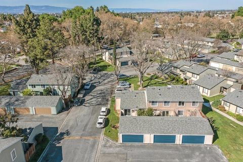 Tiny photo for 1034 Ribisi Circle, San Jose, CA 95131 (MLS # ML82037562)