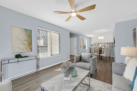 Tiny photo for 1034 Ribisi Circle, San Jose, CA 95131 (MLS # ML82037562)