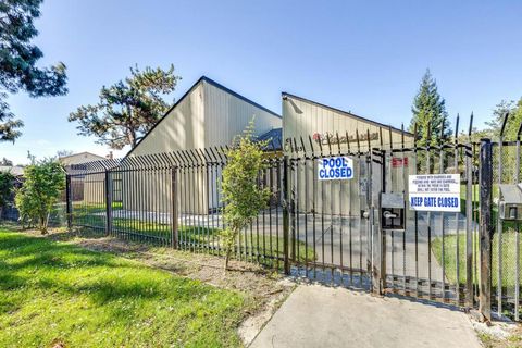 Tiny photo for 1034 Ribisi Circle, San Jose, CA 95131 (MLS # ML82037562)