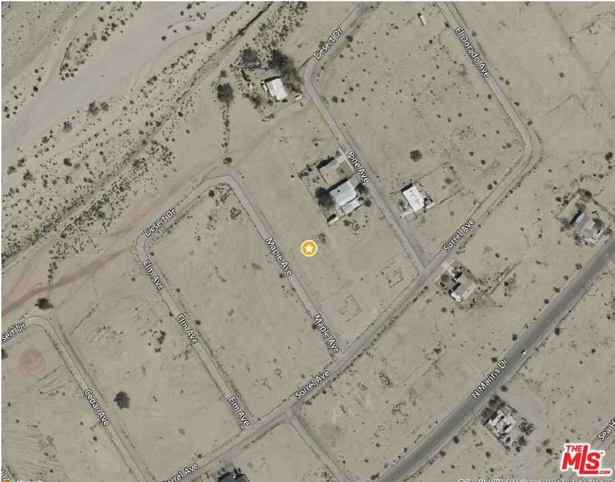 This 9,917sq.ft. lot is located in the Salton City area, where the neighborhood layout includes existing homes, planned streets, and various undeveloped lots. Its access to Highway 86 supports future buildout potential or long-term holding.  This is a Probate sale which requires a 15 day Notice of Proposed Action & may or may not require court confirmation.