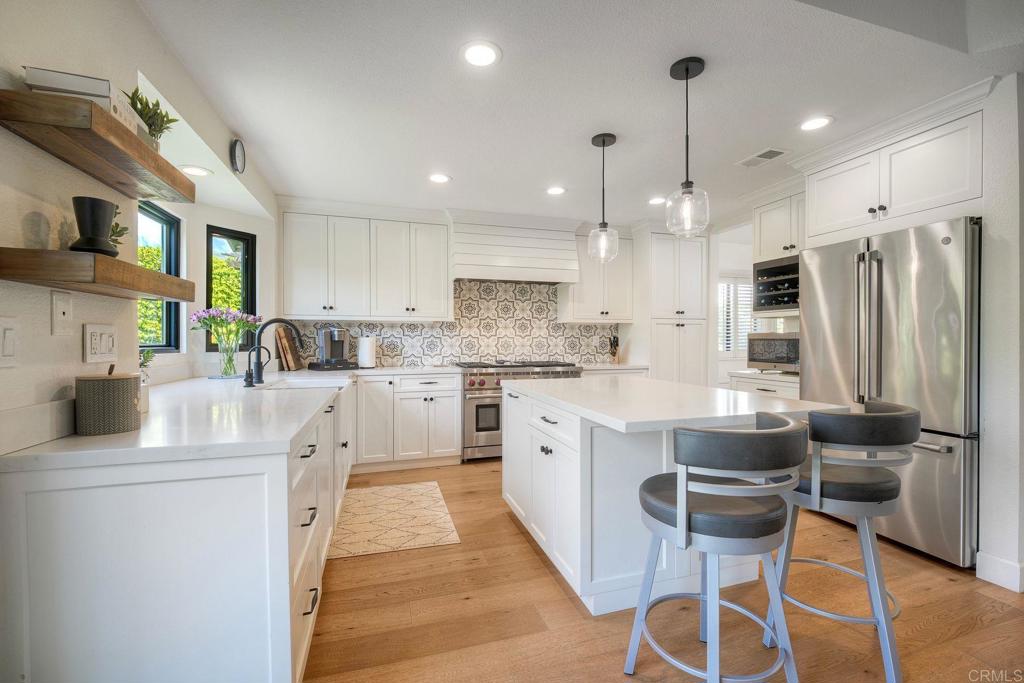 1011 Monterey Vista Way