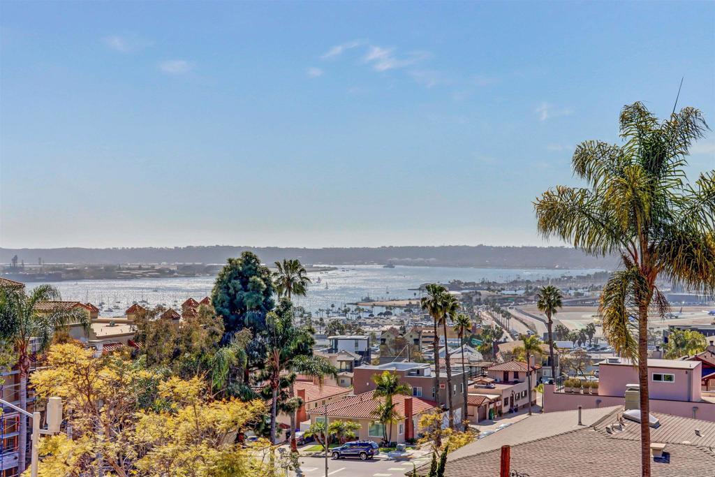 230 W Laurel Street 503