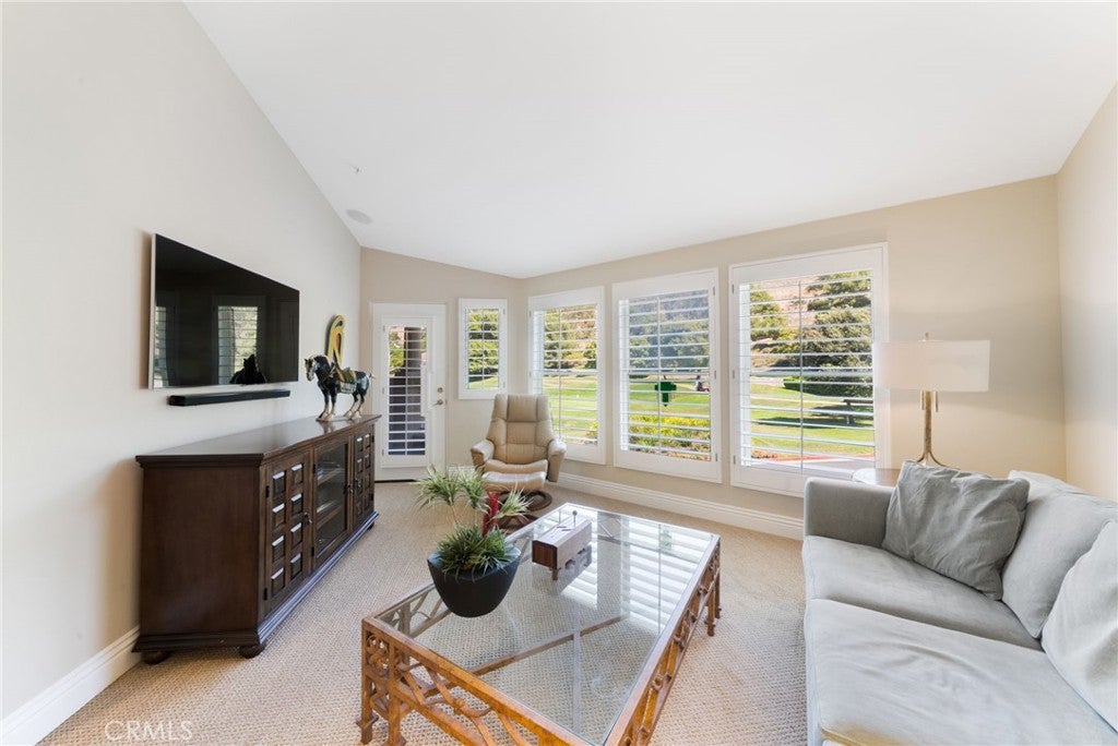 12 Plaza Baja Del Sol, San Juan Capistrano CA 92675 - Photo 15