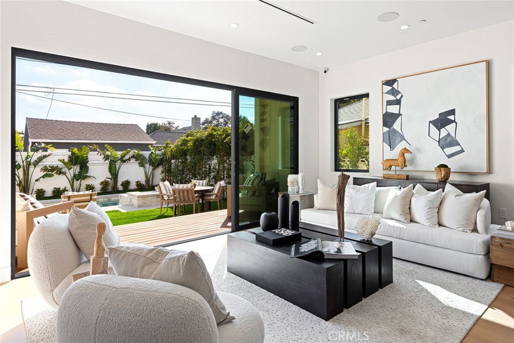 11956 Collins Street