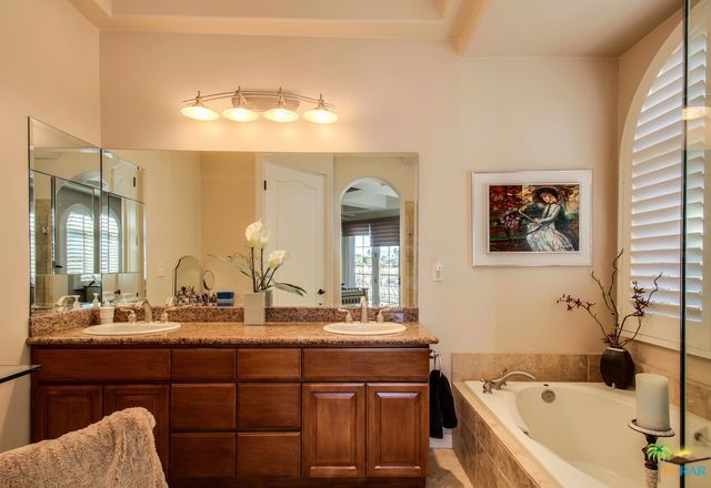 Villa Portofino - Residential