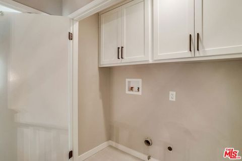 Tiny photo for 1832 Rockefeller Lane #9, Redondo Beach, CA 90278 (MLS # 25603743)