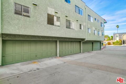 Tiny photo for 1832 Rockefeller Lane #9, Redondo Beach, CA 90278 (MLS # 25603743)