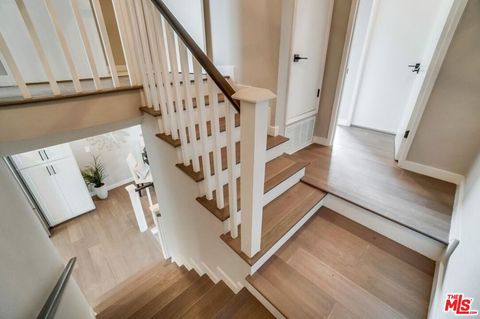 Tiny photo for 1832 Rockefeller Lane #9, Redondo Beach, CA 90278 (MLS # 25603743)