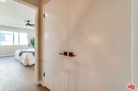 Tiny photo for 1832 Rockefeller Lane #9, Redondo Beach, CA 90278 (MLS # 25603743)