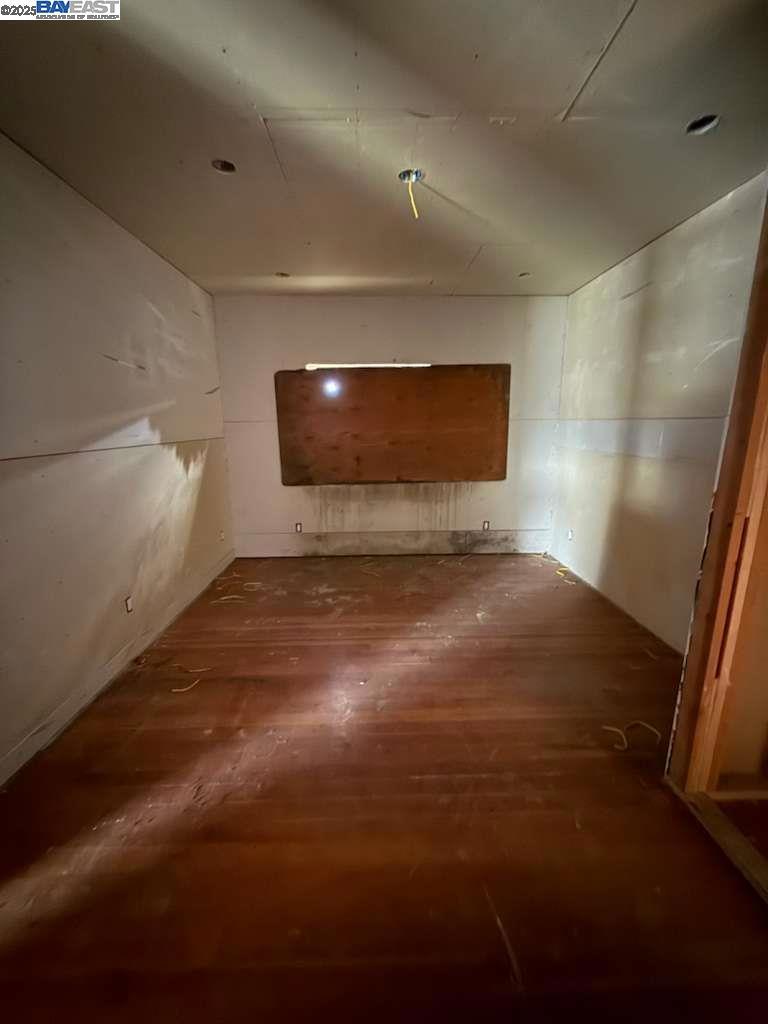 FREMONT - Residential