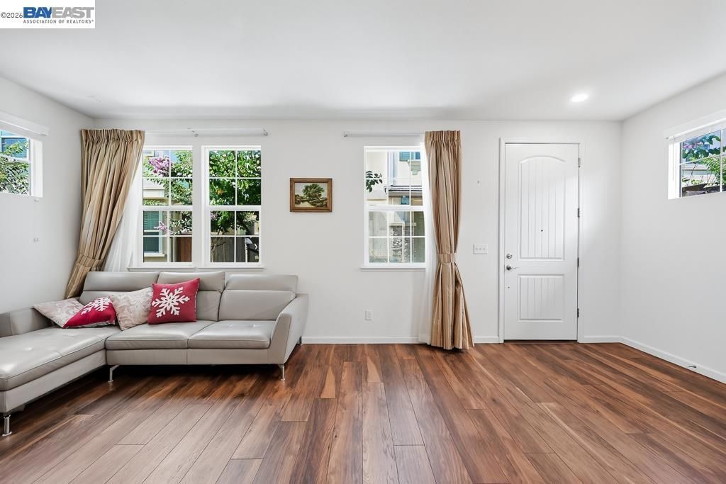 Photo of 1505 Sylvia St St, Hayward, CA 94545 (MLS # 41131257)