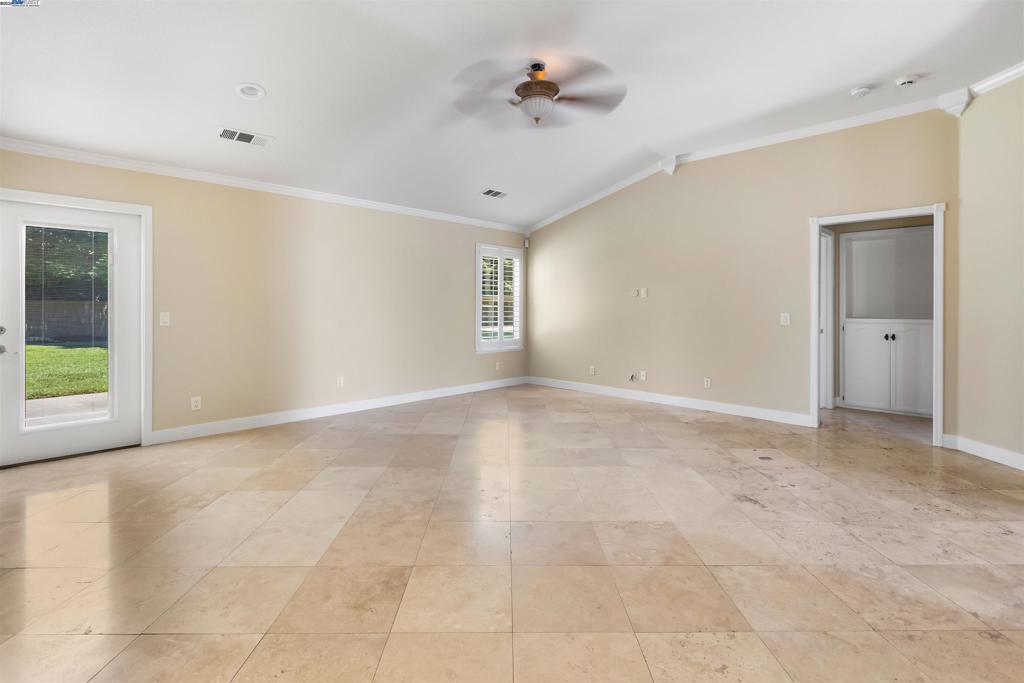 Not Listed - Residential