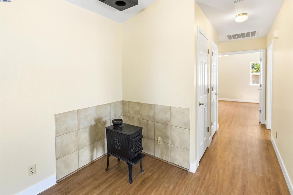 Not Listed - Residential